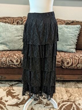 Women's Black Tiered Lace Maxi Skirt